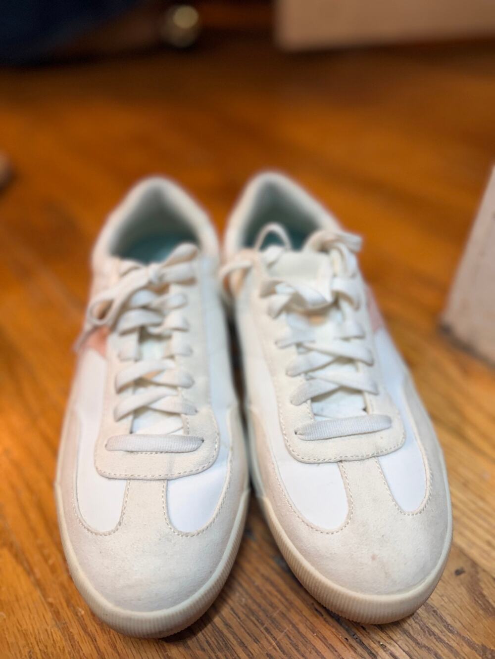 Dr. Scholl’s Time Off Win Sneakers Women’s 8.5 White Cream Pink Lace Up